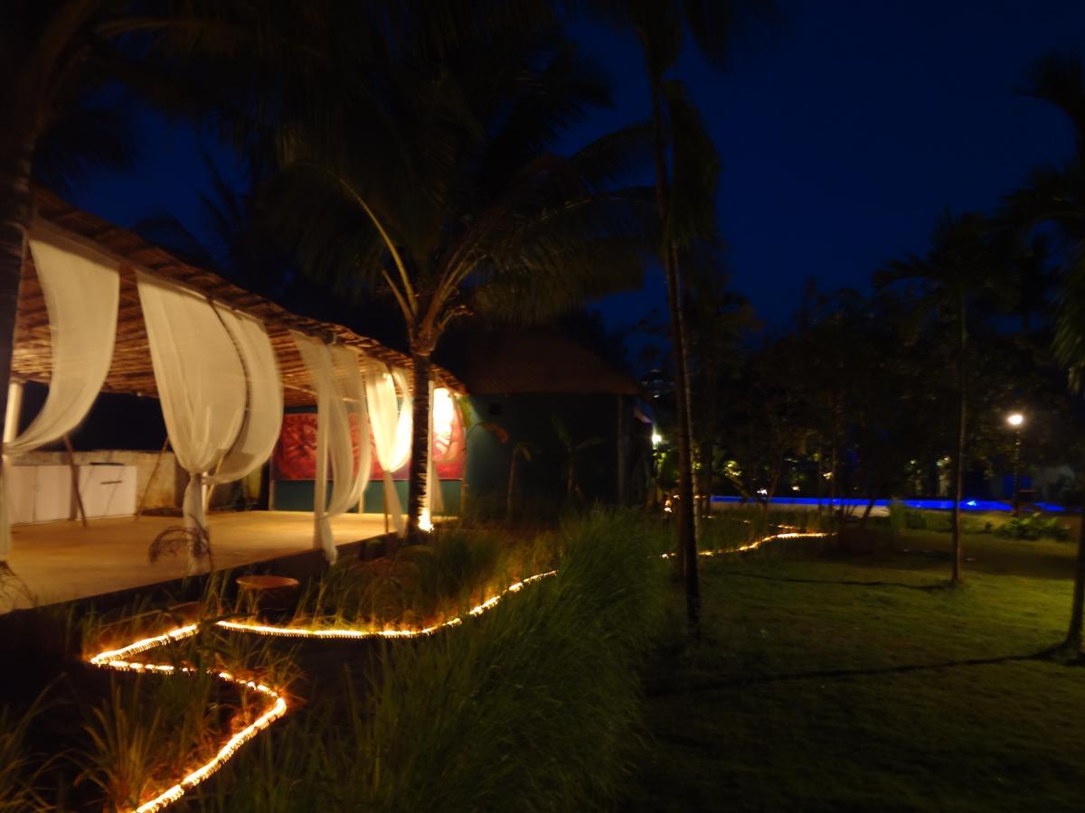 Aquatica Resorts & Spa Morjim Exterior foto